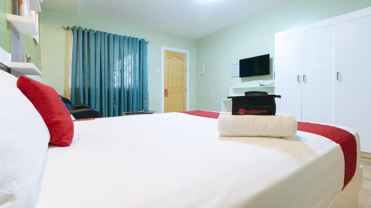 Hotel RedDoorz near Lapasan Plaza Cagayán de Oro Exterior foto