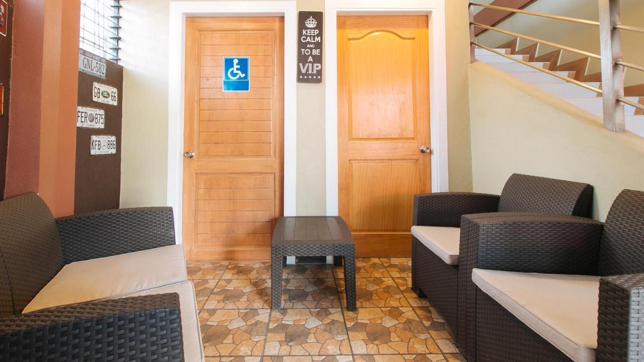 Hotel RedDoorz near Lapasan Plaza Cagayán de Oro Exterior foto