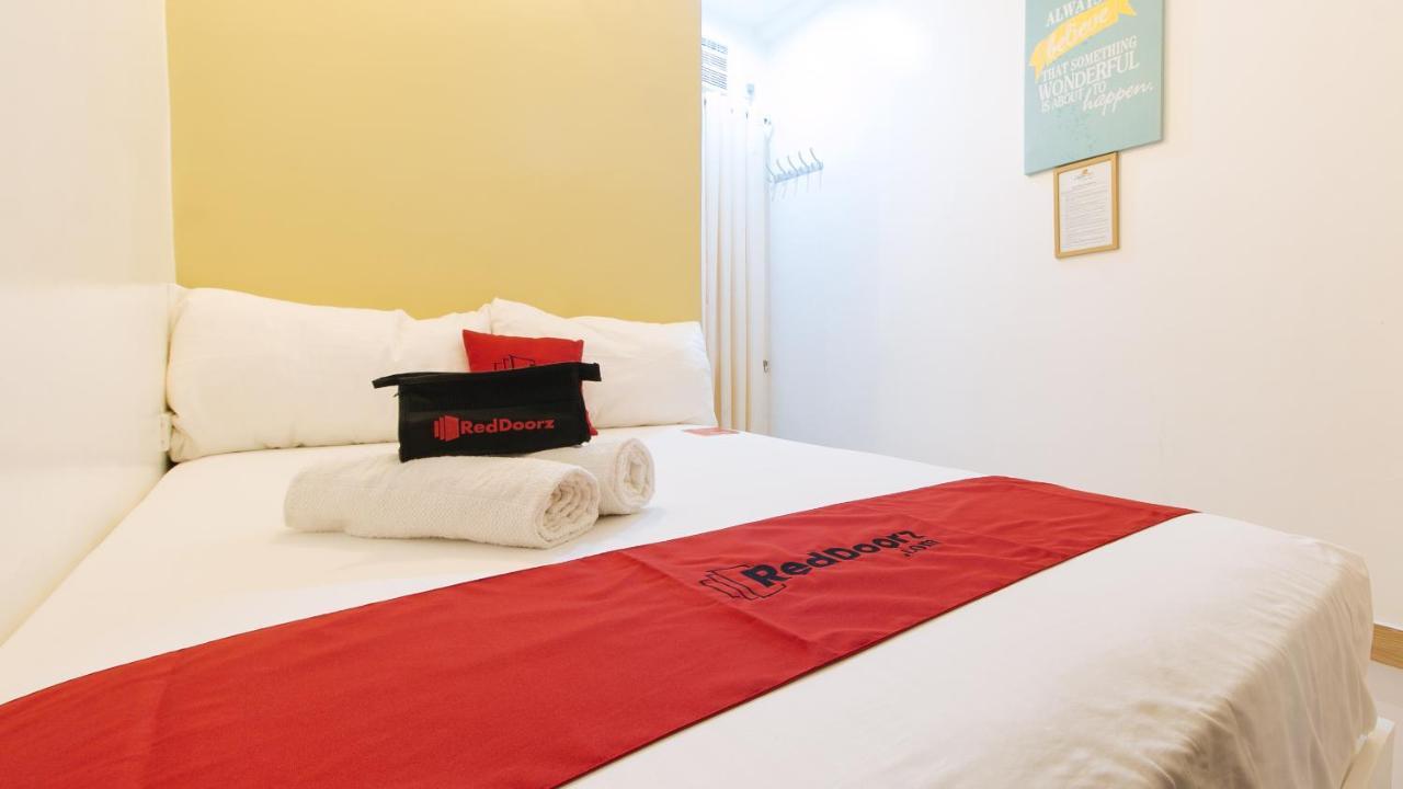 Hotel RedDoorz near Lapasan Plaza Cagayán de Oro Exterior foto
